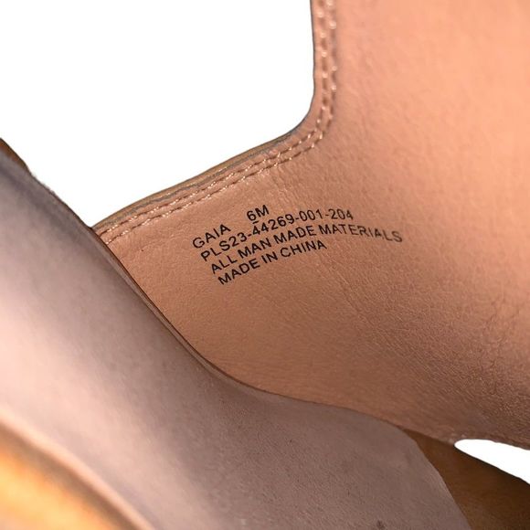 Fry & Co. Heels - Picture 4 of 4